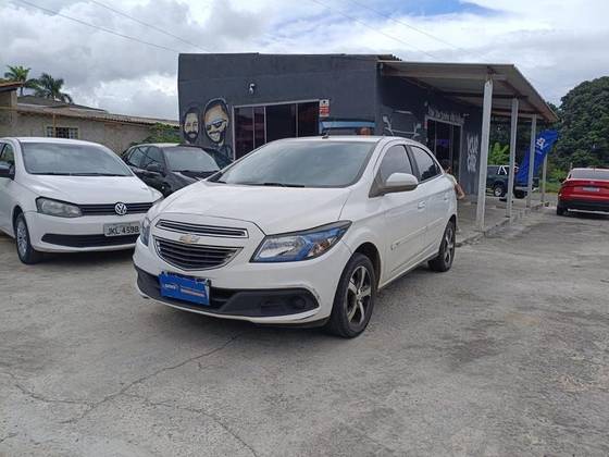 CHEVROLET ONIX 1.4 MPFI EFFECT 8V FLEX 4P MANUAL CHEVROLET ONIX 1.4 MPFI EFFECT 8V FLEX 4P MANUAL